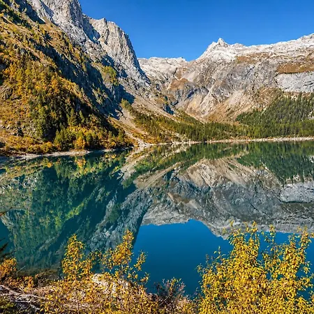 Domek alpejski Avec Vue Sur Les Alpes Au Calme -